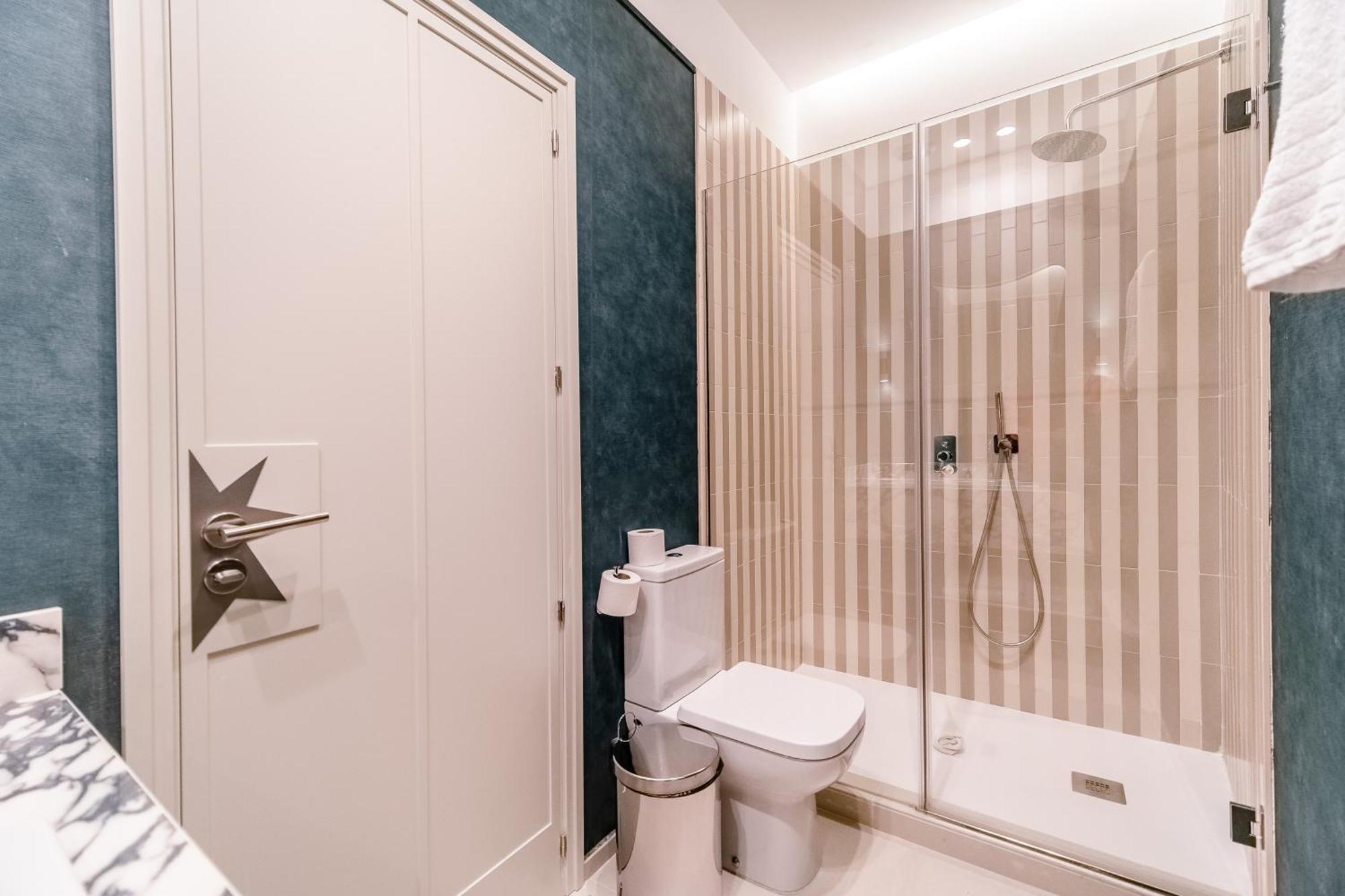 Apartamentos Soho Boutique Hoy No Me Puedo Levantar Madrid Ngoại thất bức ảnh